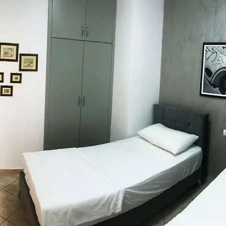Luxury Next To The Sea Apartment Vlore